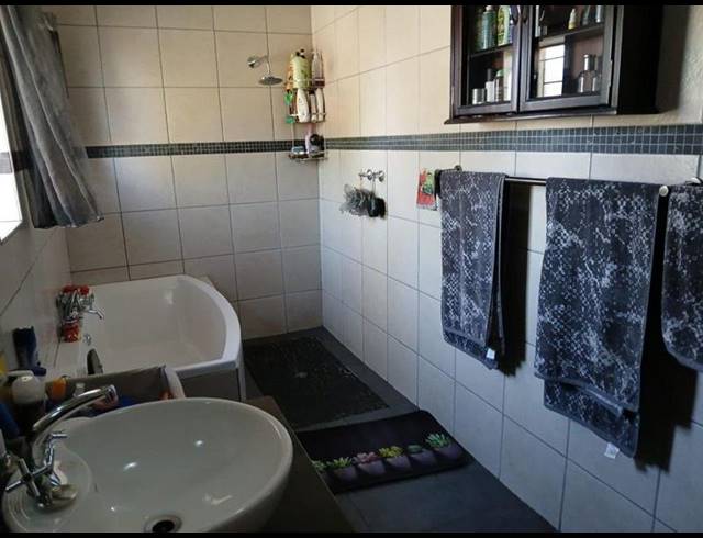 3 BEDROOM HOUSE FOR SALE IN VERWOERDPARK